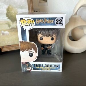(Good condition) | Vaulted #22 Neville Longbottom Funko Pop Vinyl Figure